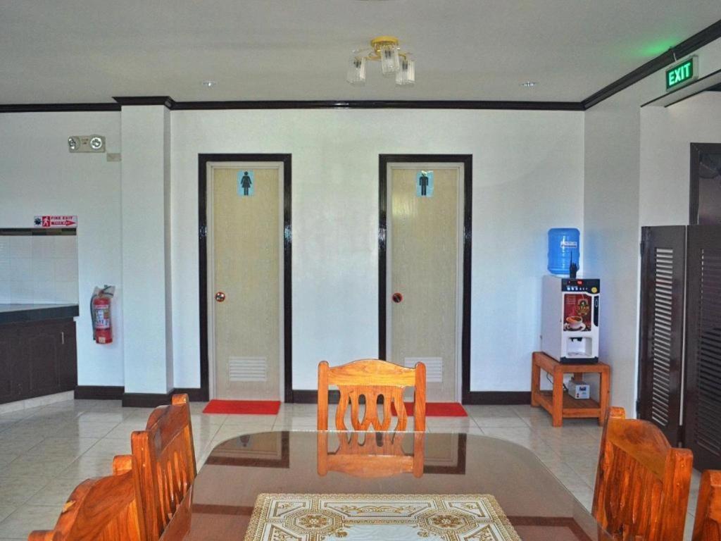 Mayon Backpackers Hostel Legazpi Εξωτερικό φωτογραφία