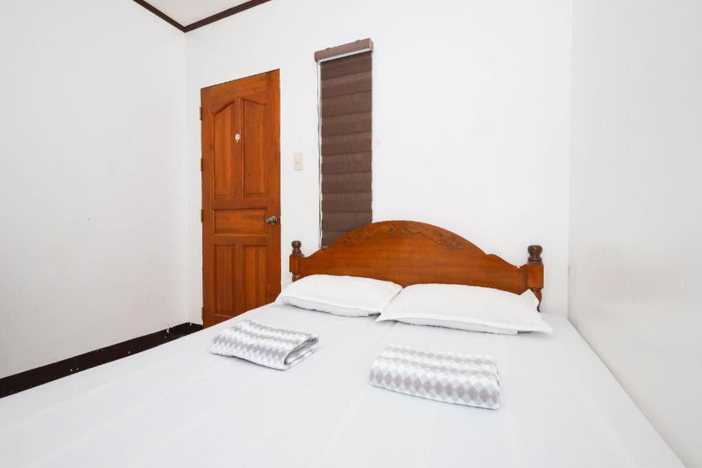 Mayon Backpackers Hostel Legazpi Εξωτερικό φωτογραφία