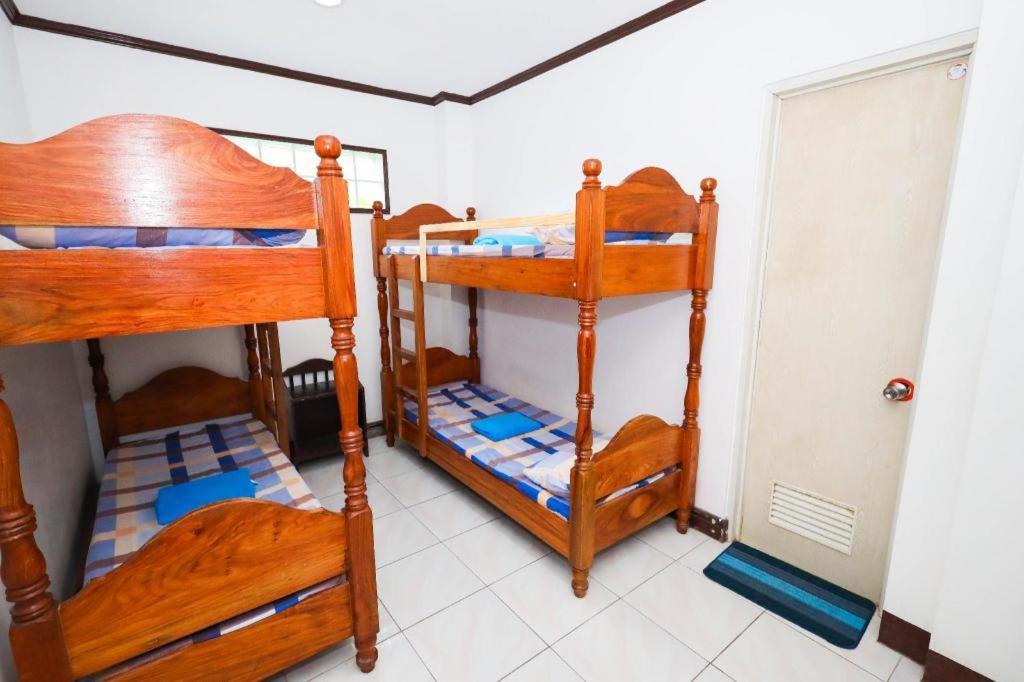 Mayon Backpackers Hostel Legazpi Εξωτερικό φωτογραφία